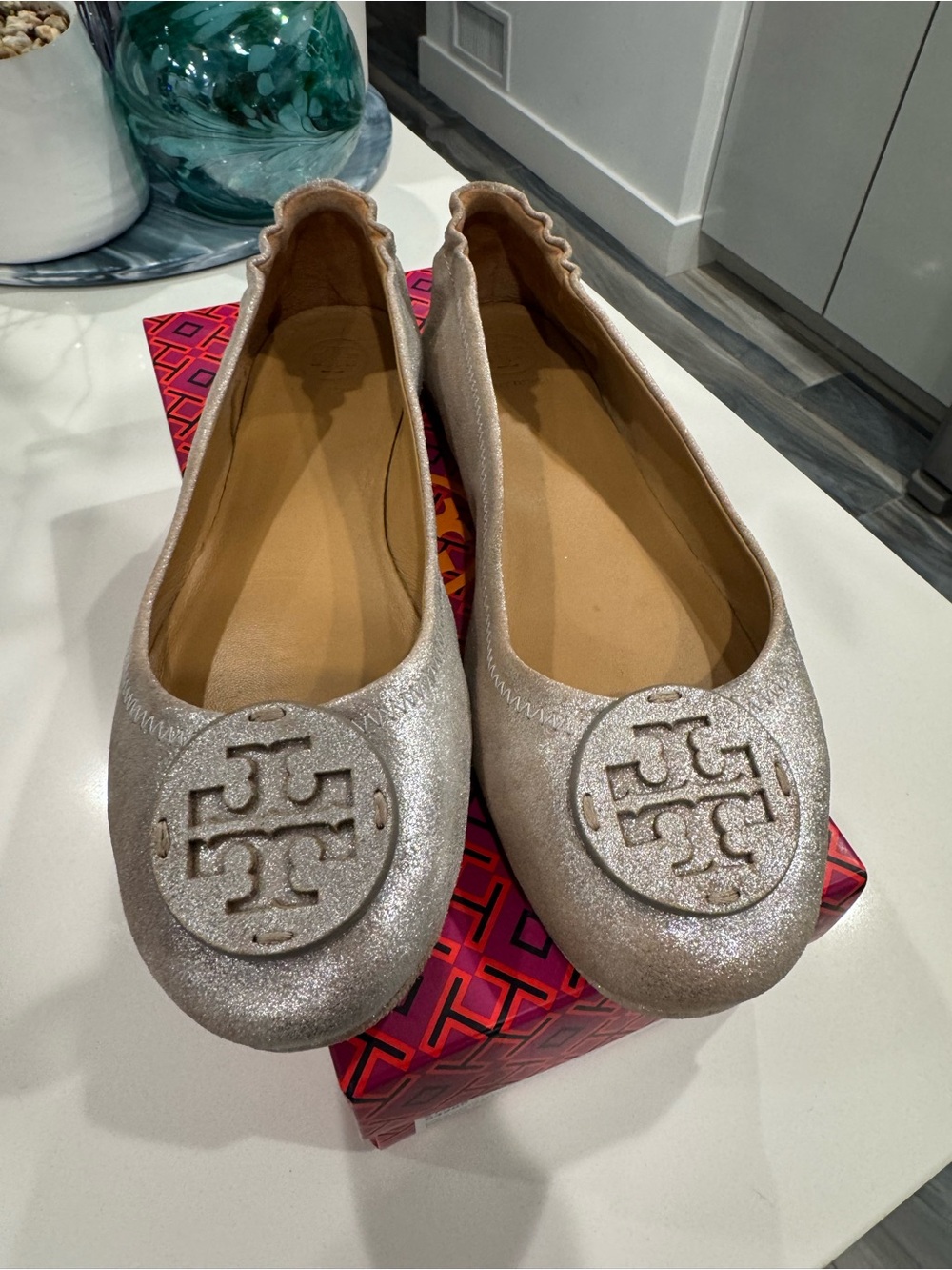Tory Burch Metallic Gold Minnie Travel Ballet Flats Suede size 9